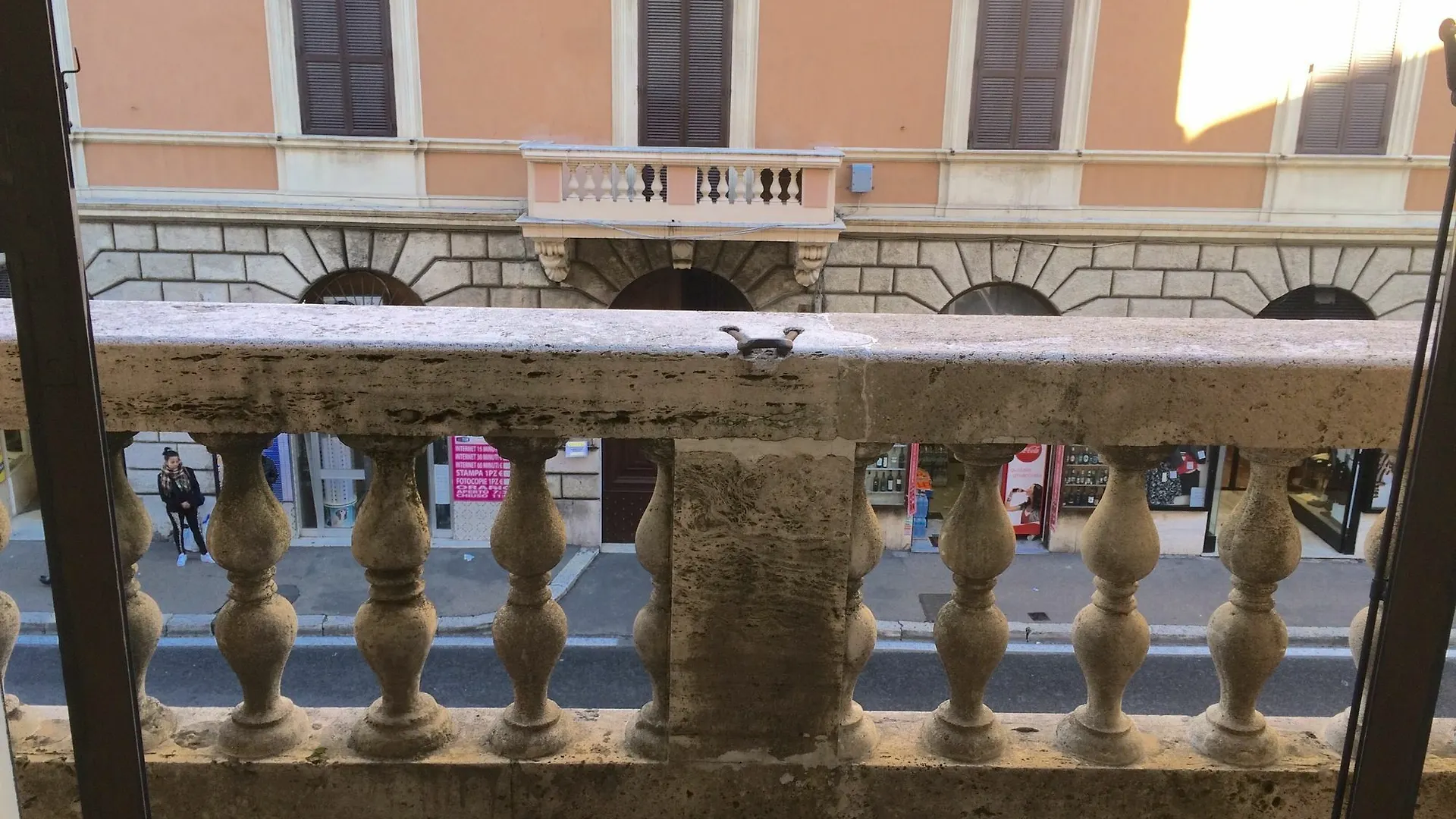 Hotel Ohi Accommodation Rome Italy