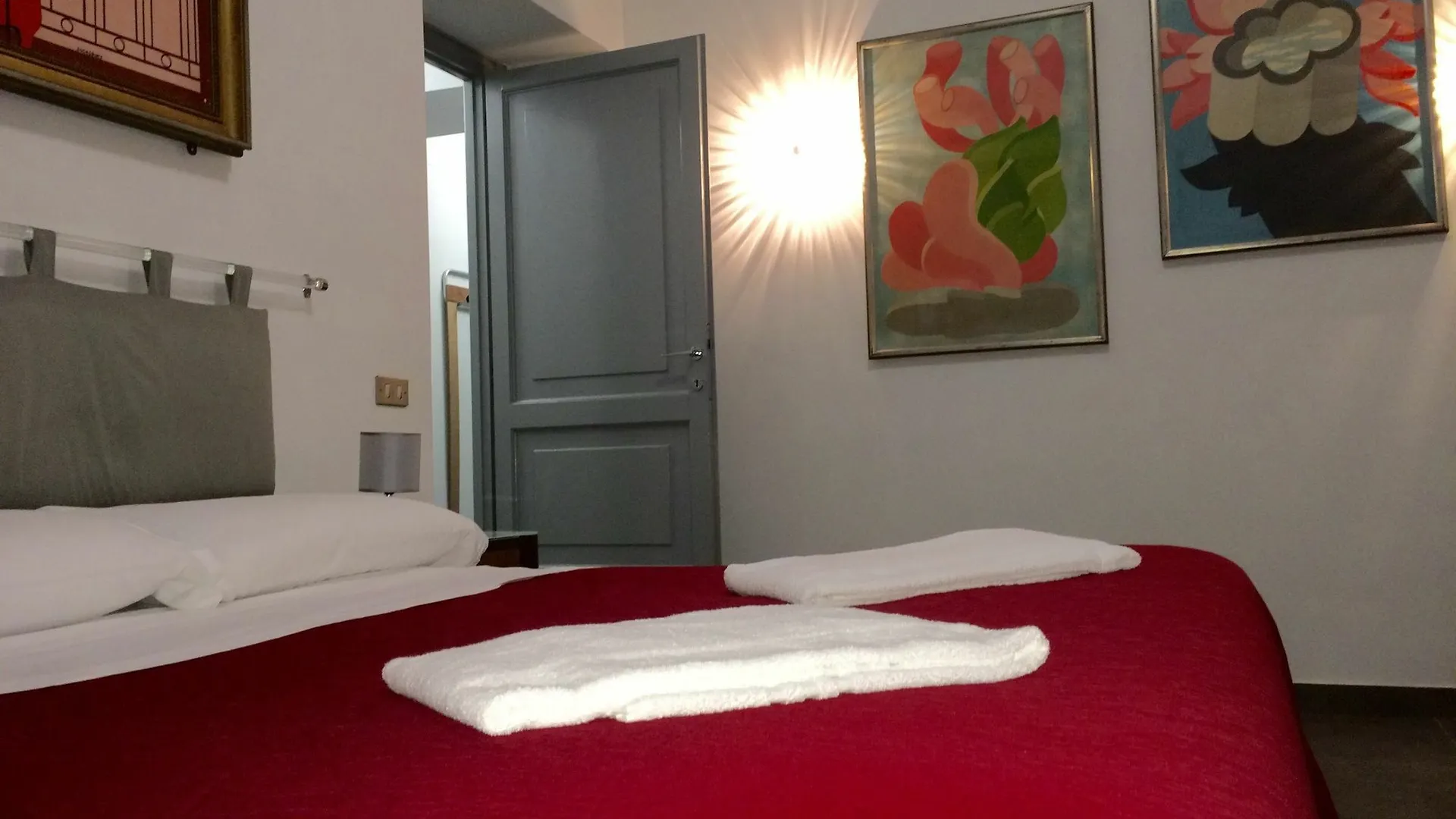 Hotel Ohi Accommodation Rome